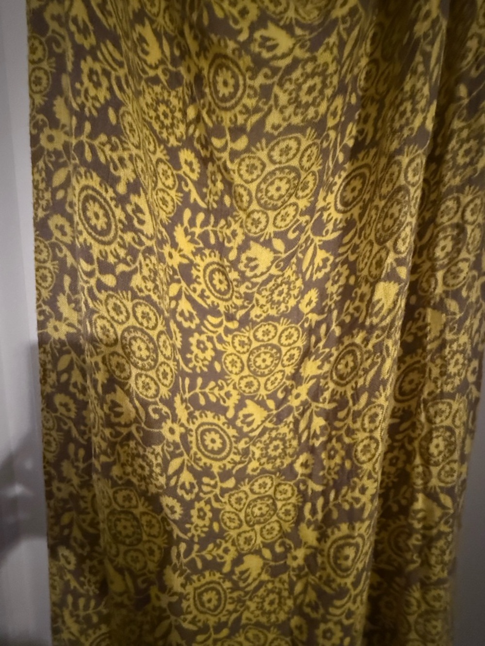 Source Unknown Yellow Floral Pattern Long Scarf Wrap - Picture 2 of 4